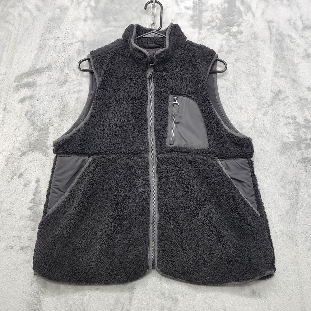 NEW Maurices Vest Womens L Black Faux Fur Sherpa Full Zip Sleeveless Zip Pockets